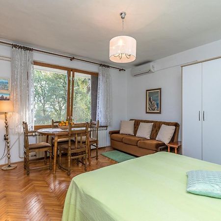Apartment Dusper 347 Ловран Екстериор снимка